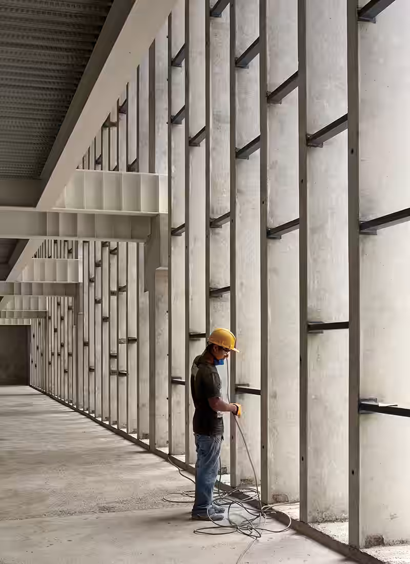 Construction - Outil professionnel - POP - Image desktop